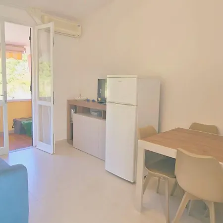 شقة Sa Domighedda Cala Del Porto كاستيلساردو
